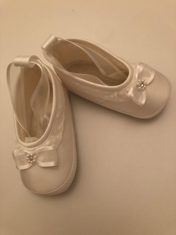 Sarah Louise White Christening Shoes 004408